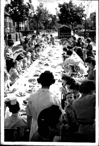 {VE day Street party in Pinner}